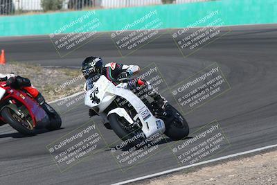 media/Apr-20-2025-AHRMA (Sun) [[393a79c373]]/Race/group 10 early race/Turn 4b/